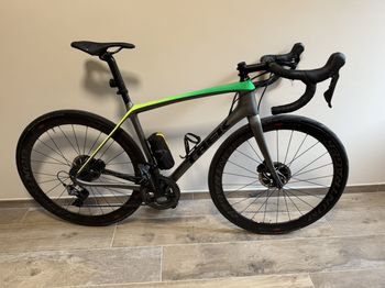 Tweedehands Trek Émonda SLR 8 Disc 2018 2018 Road & Gravel