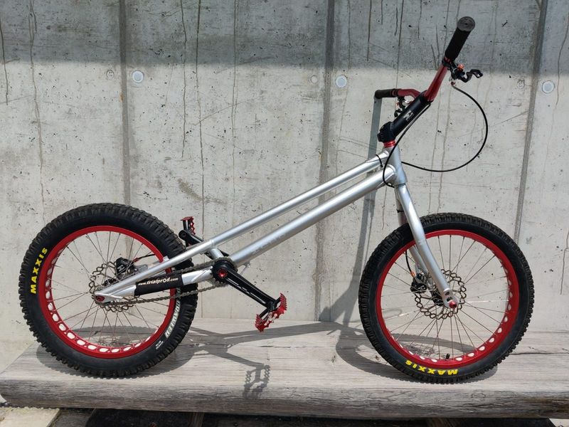 Used Echo Custom Single Speed / Fixed Gear 2015 MTB