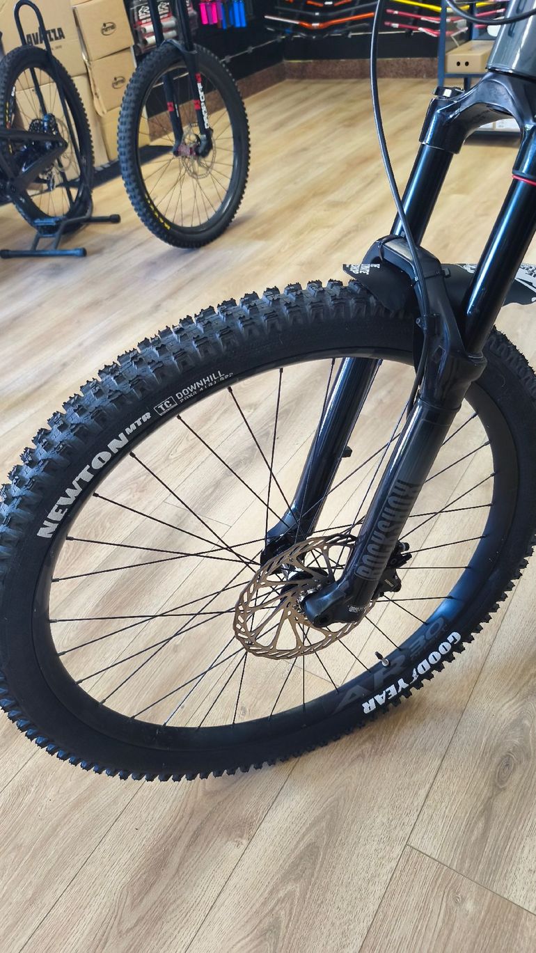 Gebrauchtes Focus Jam Shimano Deore XT 2024 Mountainbike, Hellgrau — Bild 7 von 7