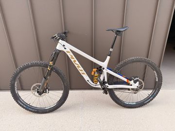 Pivot FIREBIRD Team XX Eagle Transmission w/ Carbon Wheels 2024 2024 MTB usato