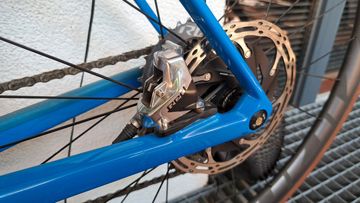 Used BMC Roadmachine 01 ONE 2024 2024 Road & Gravel, Blue — image 13 of 17