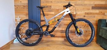 Gebrauchtes Canyon Torque CF CLLCTV FW 2022 2022 Mountainbike, Weiß, 29, 27.5 — Bild 2 von 8