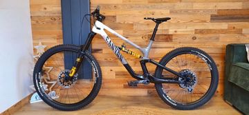 Używany Canyon Torque CF CLLCTV FW 2022 2022 MTB