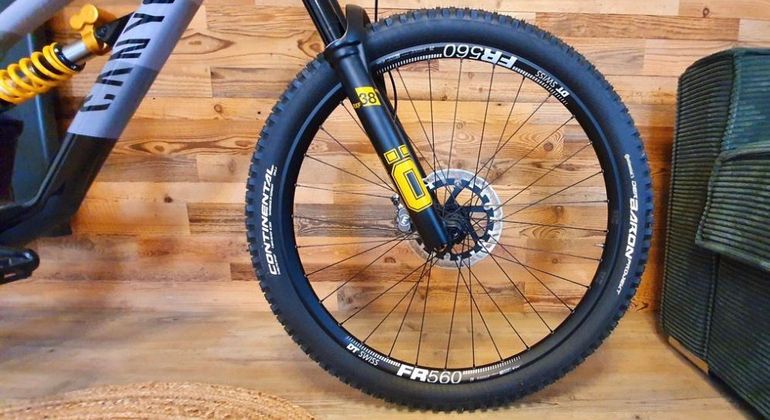 Brugt Canyon Torque CF CLLCTV FW 2022 2022 Mountainbike — billede 4 af 8