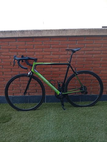Used Cannondale Supersix SRAM Red eTap 2019 Road & Gravel, Green — image 2 of 8