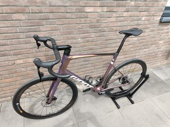 Brugt Giant Defy Advanced Pro 1 2025 2025 Road & Gravel — billede 19 af 19