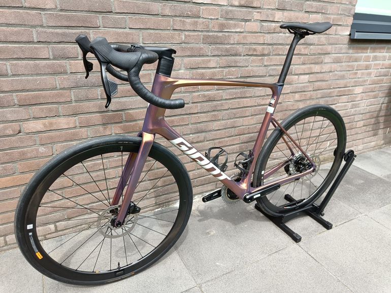 Brugt Giant Defy Advanced Pro 1 2025 2025 Road & Gravel — billede 5 af 19
