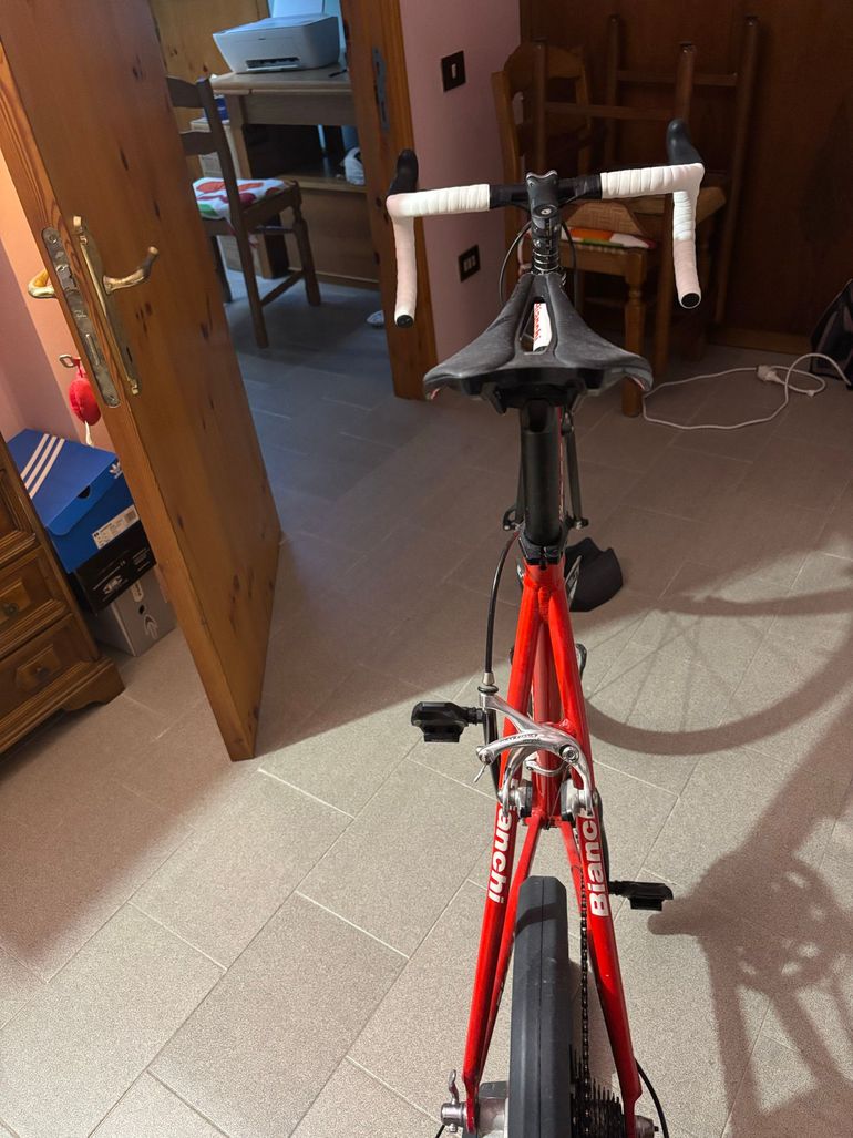 Used Bianchi Custom Other Campagnolo 2000 Road & Gravel, Red — image 3 of 9