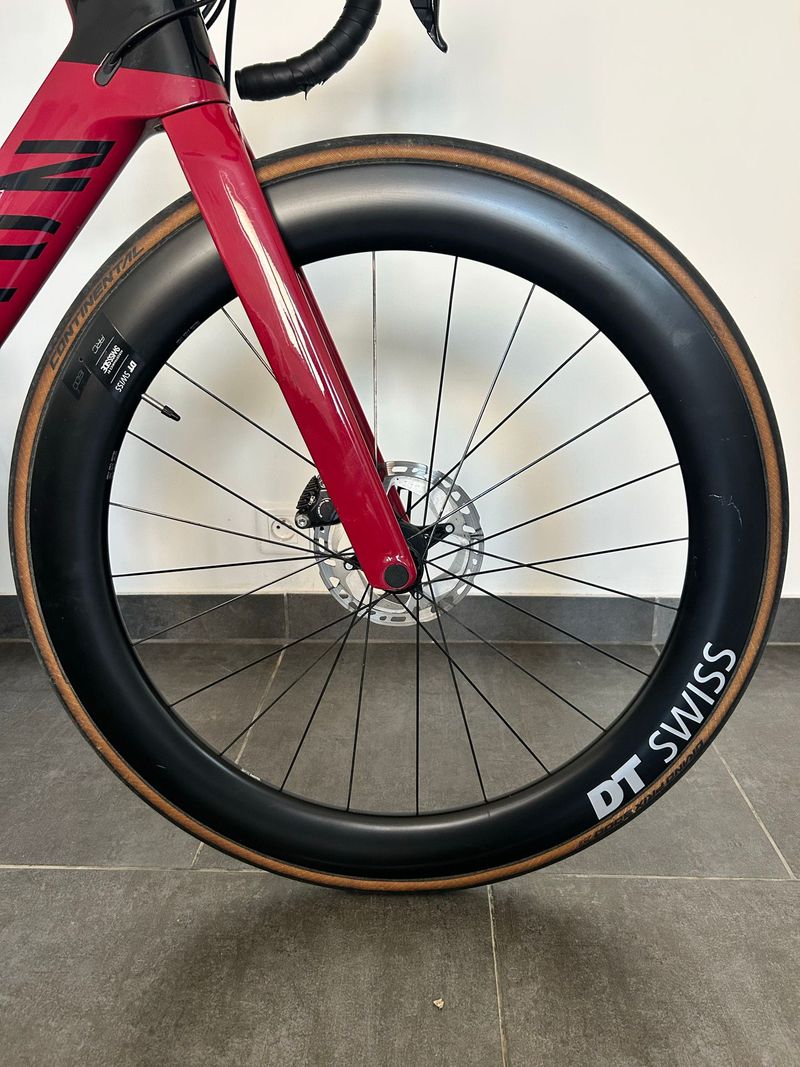Used Canyon Aeroad CF SL 8 2024 2024 Road & Gravel, Red — image 2 of 9