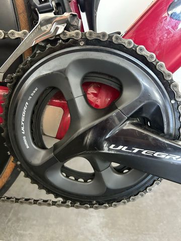 Used Canyon Aeroad CF SL 8 2024 2024 Road & Gravel, Red — image 7 of 9