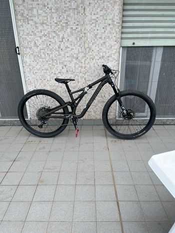 Brugt Specialized Stumpjumper Comp Alloy - SRAM NX Eagle, Fox Rhythm 2023 2023 MTB