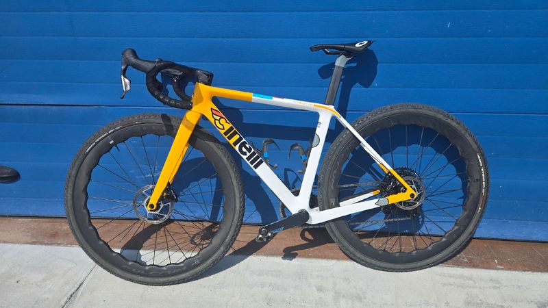 Brugt Cinelli KING ZYDECO 2 - ULTEGRA DI2 2026 2026 Road & Gravel