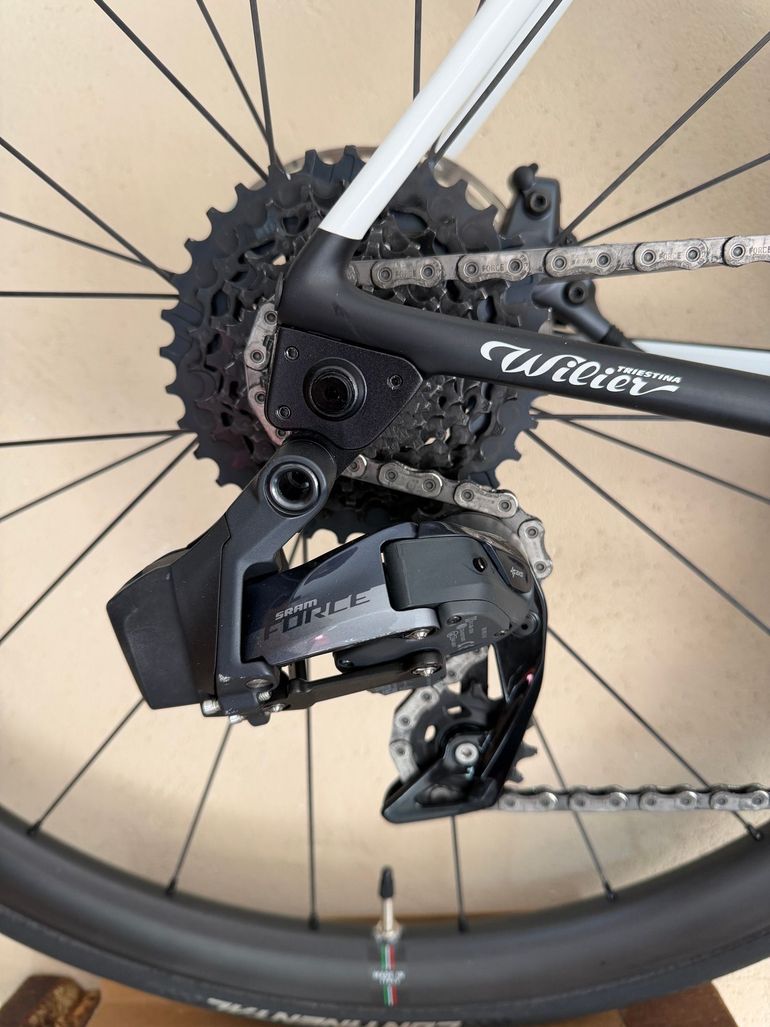Tweedehands Willier Custom SRAM Force eTap AXS 2025 Road & Gravel — afbeelding 3 van 5