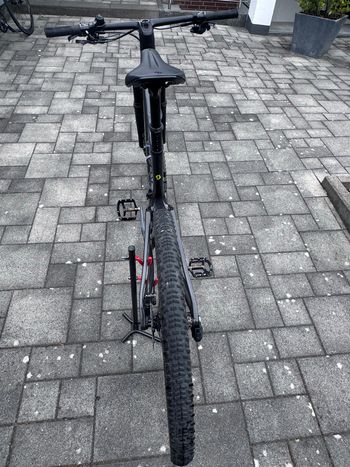 Scott Spark RC Team Issue 2023 2023 Mountainbike usato, Nero — immagine 3 di 12