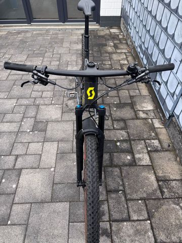 Brugt Scott Spark RC Team Issue 2023 2023 Mountainbike — billede 10 af 12