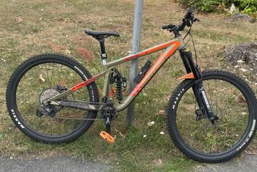 Brugt Ghost RIOT EN Universal 2021 2021 Mountainbike — billede 1 af 3