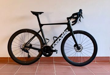 Cervélo Soloist 105 2024 2024 Road & Gravel usato, Nero — immagine 1 di 12