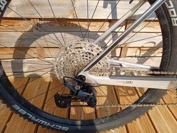 Used Canyon Exceed CF 5 2024 2024 Mountainbike, Light Gray, 29 — image 4 of 11