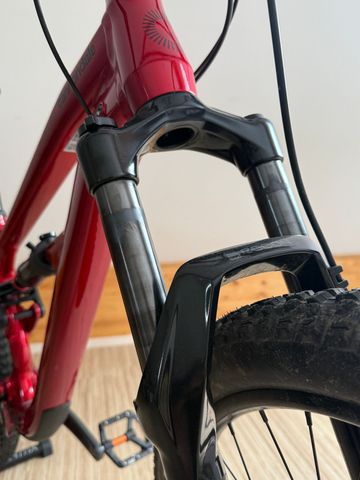 Cannondale Habit 4 2024 2024 Mountainbike de segunda mano, Rojo — imagen 5 de 5