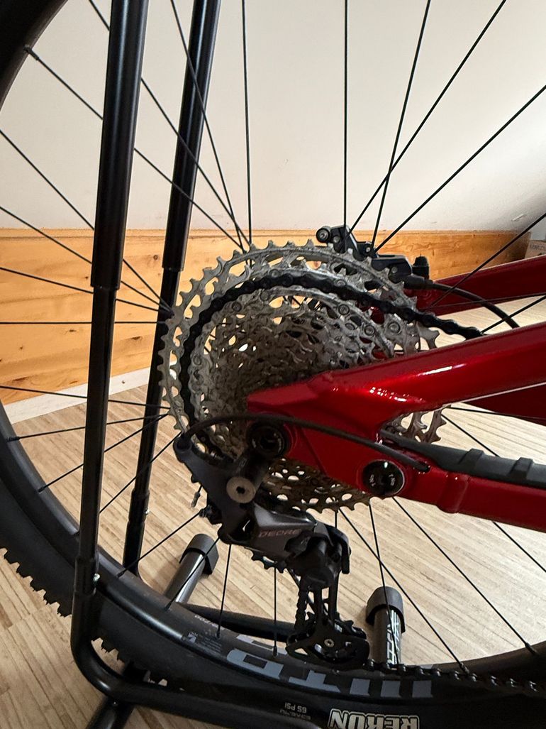 Używany Cannondale Habit 4 2024 2024 Mountainbike — zdjęcie 4 z 5