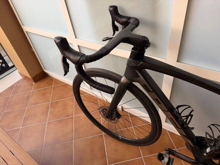 Used Trek Emonda SRAM Force eTap AXS 2021 Road & Gravel, Black — image 8 of 13