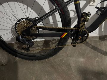 Brugt Silverback Stratos CF SBC 2023 2023 Mountainbike — billede 3 af 7