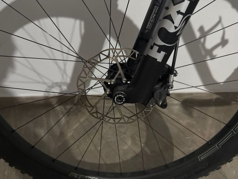 Brugt Silverback Stratos CF SBC 2023 2023 Mountainbike — billede 7 af 7