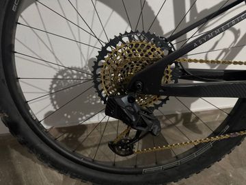 Brugt Silverback Stratos CF SBC 2023 2023 Mountainbike — billede 2 af 7