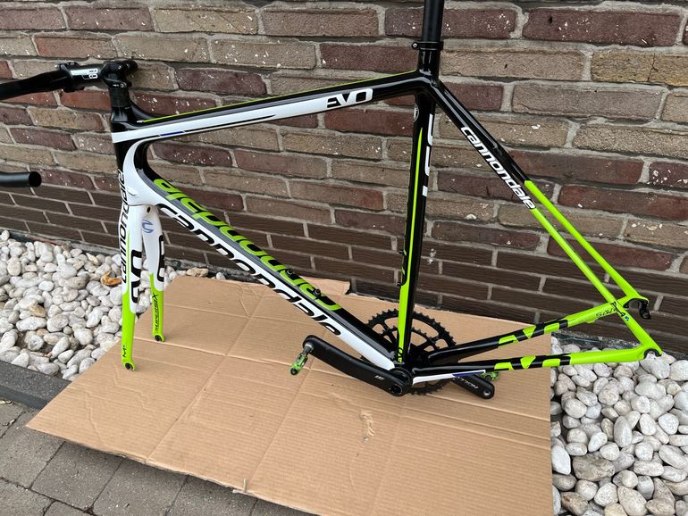 Used Cannondale SuperSix EVO Frameset 2014 Road & Gravel, Green — image 13 of 15