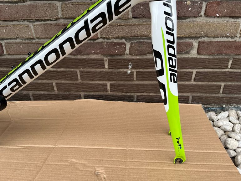 Used Cannondale SuperSix EVO Frameset 2014 Road & Gravel, Green — image 5 of 15