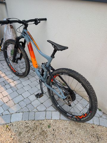 Used Giant Trance Advanced 2 2018 2018 Mountainbike, Blue, 27.5 — image 4 of 4
