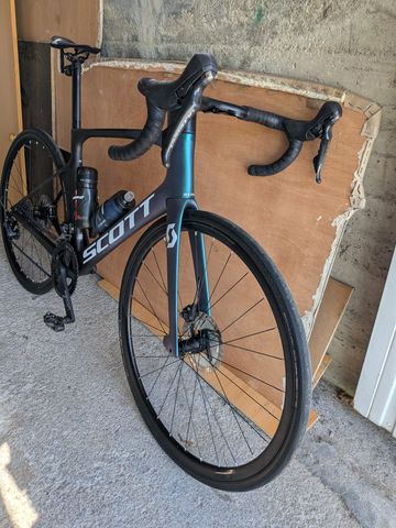 Used Scott Foil 30 2021 2021 Road & Gravel, Light Gray — image 4 of 9