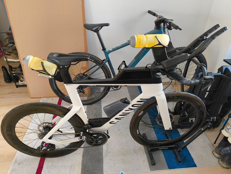 Brugt Canyon Speedmax CF 7 Disc eTap 2022 2022 Road & Gravel — billede 2 af 6