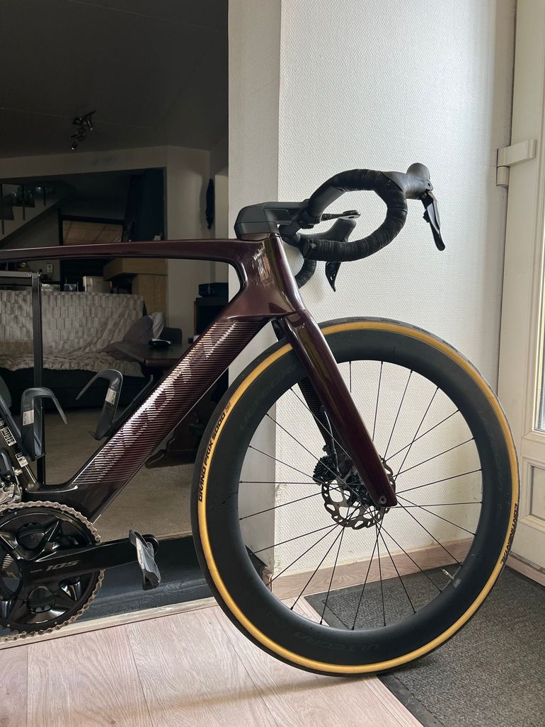 Brugt Scott Foil Shimano 105 Di2 2023 Road & Gravel — billede 3 af 6