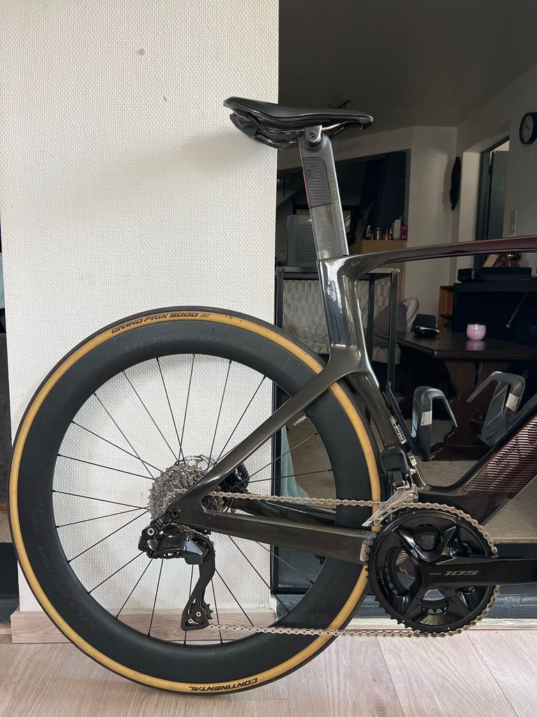 Brugt Scott Foil Shimano 105 Di2 2023 Road & Gravel — billede 2 af 6