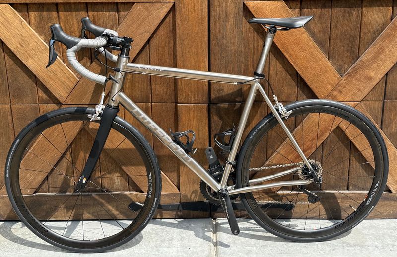 Used Litespeed Ultimate — Dura-Ace/Ultegra Di2 2022 2022 Road & Gravel