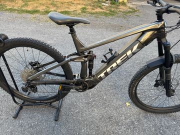 Brugt Trek Rail 7 Gen 3 2024 2024 Mountainbike — billede 2 af 10