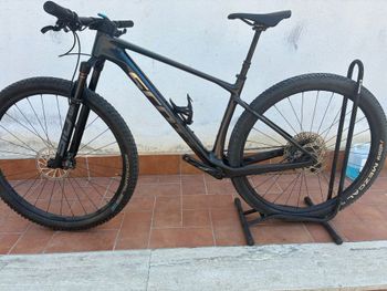 Used Scott Scale RC Team 2024 2024 Mountainbike, Black, 29 — image 9 of 12