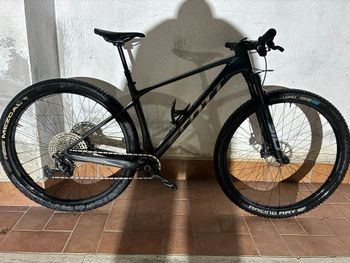Brugt Scott Scale RC Team 2024 2024 Mountainbike — billede 2 af 9