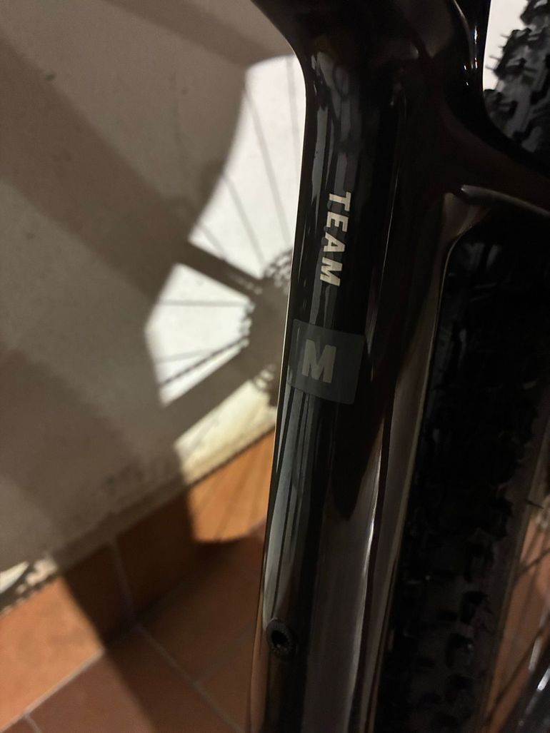 Brugt Scott Scale RC Team 2024 2024 Mountainbike — billede 7 af 9