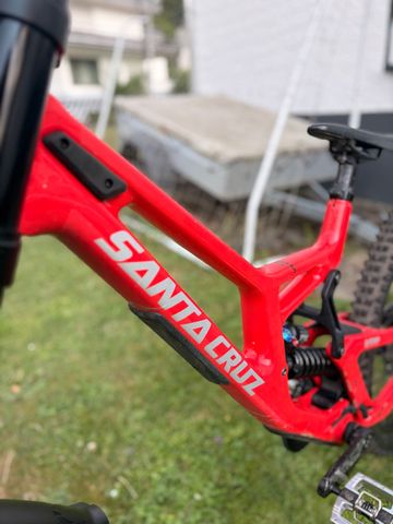 Brugt Santa Cruz V10 SRAM GX 2024 2024 Mountainbike — billede 5 af 5