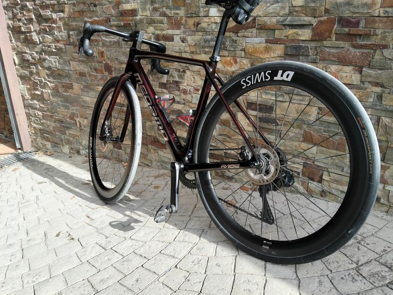 Megamo Raise 03 2023 2023 Road & Gravel usato, Rosso — immagine 2 di 5