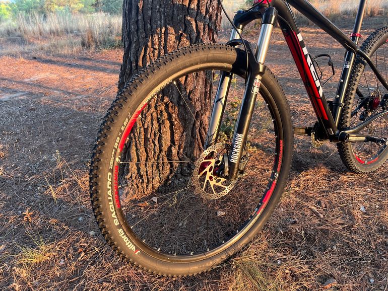 Trek Superfly 5 2017 2017 Mountainbike de segunda mano, Negro — imagen 6 de 8