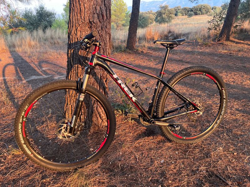 Trek Superfly 5 2017 2017 MTB usato