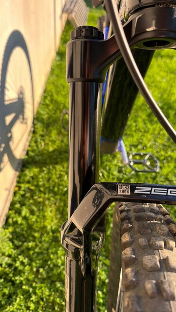 Tweedehands Forbidden Dreadnought SRAM GX Eagle 2022 Mountainbike — afbeelding 58 van 99
