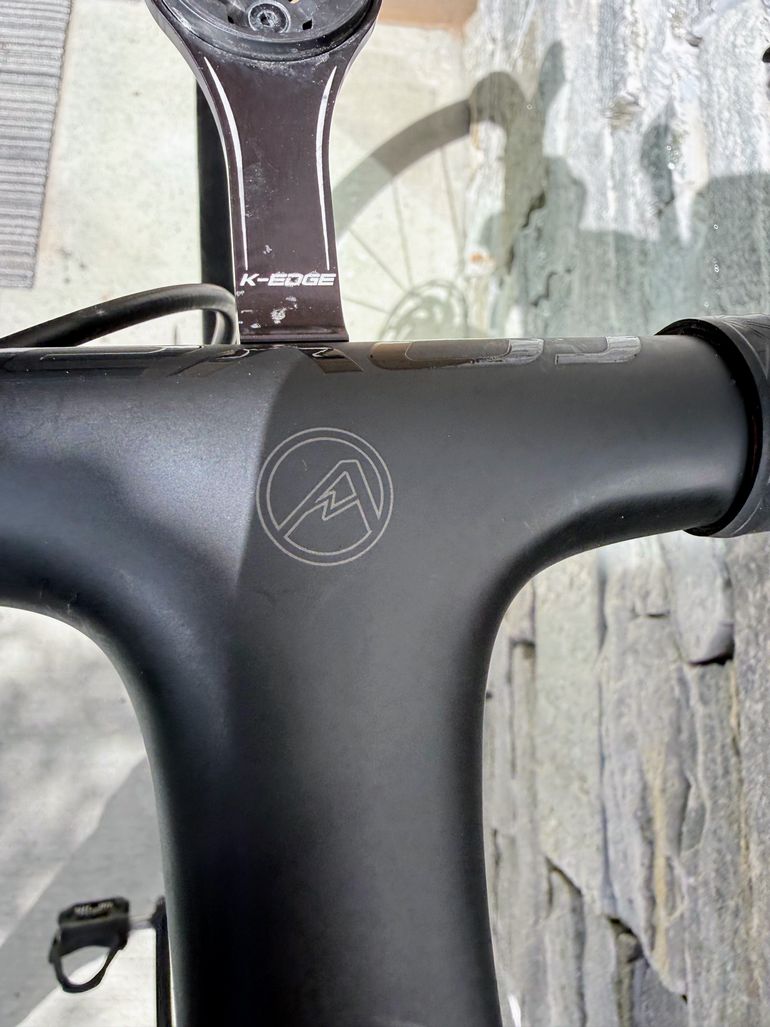 Used Specialized Aethos 2021 Road & Gravel, Light Gray — image 12 of 18