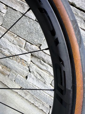 Used Specialized Aethos 2021 Road & Gravel, Light Gray — image 15 of 18