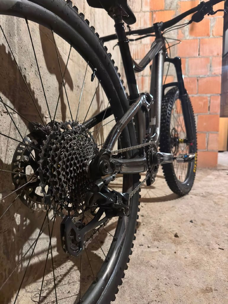 Giant Trance SRAM GX Eagle 2022 Mountainbike d'occasion — image 3 sur 12