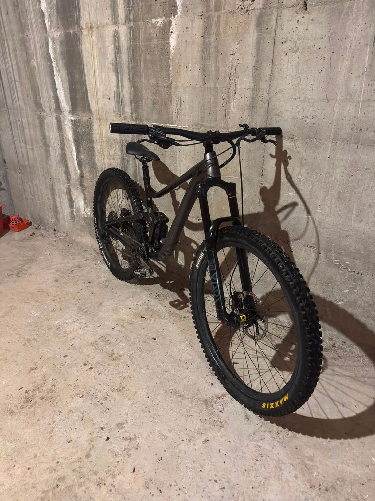 Gebrauchtes Giant Trance SRAM GX 2022 Mountainbike, Schwarz — Bild 2 von 12
