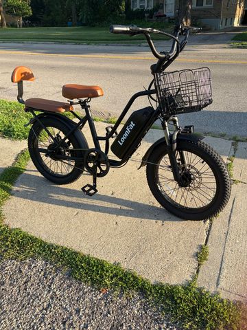 Used Amazon Custom Other 2026 Urban & Touring